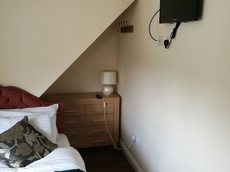 Oxford House Bed And Breakfast