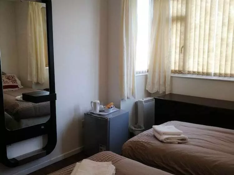 Oxford House Bed And Breakfast