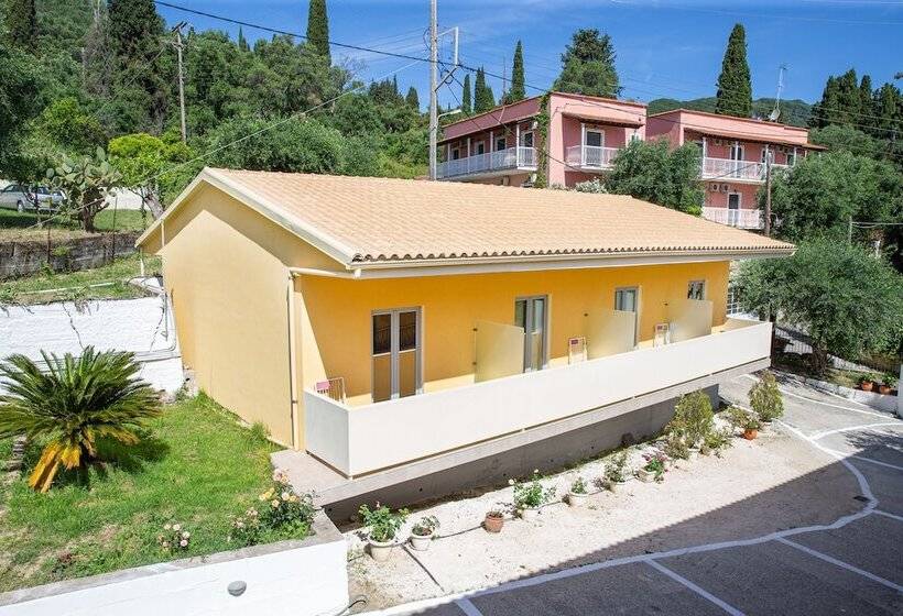 Passas Mare Apartments & Studios