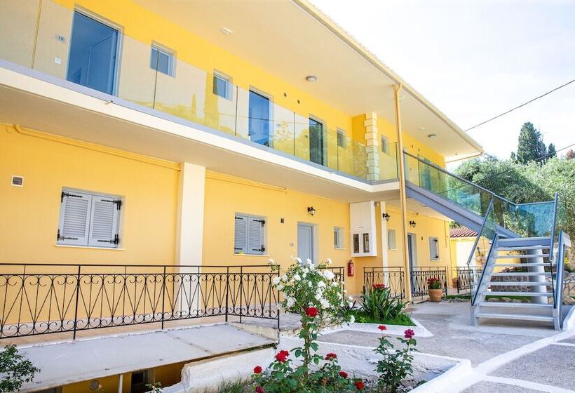 Passas Mare Apartments & Studios