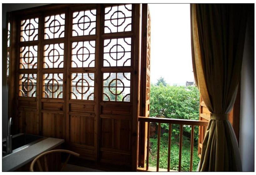 פנסיון Begonia Flowers Guesthouse