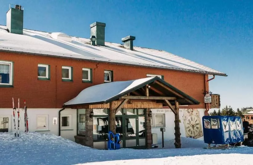 ペンション Berggasthof Zur Todtnauer Hütte