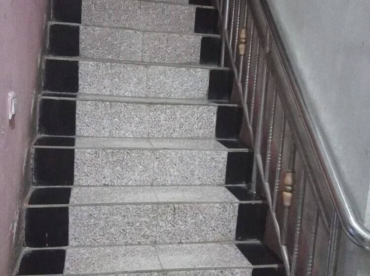 ユースホステル Tian Tian Jiu Dian