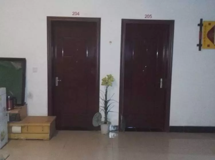 Retkeilymaja Tian Tian Jiu Dian