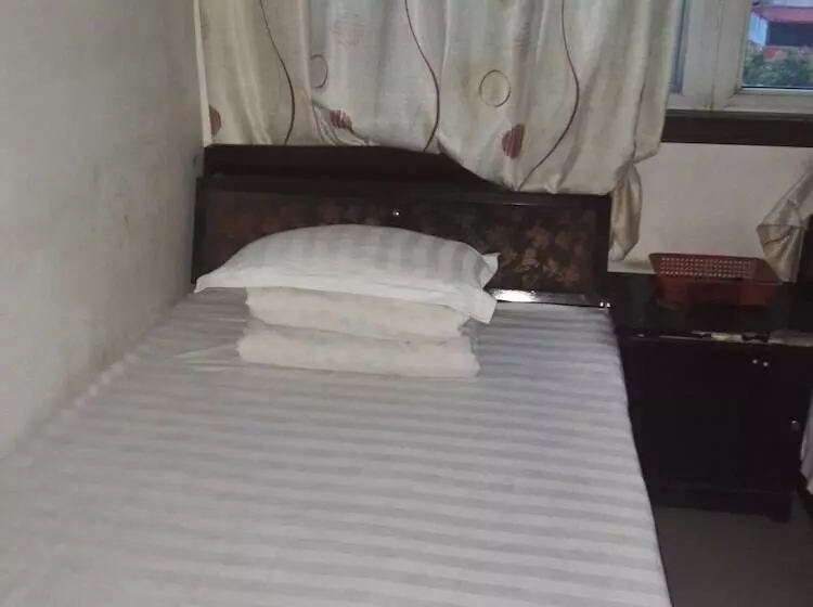 Retkeilymaja Tian Tian Jiu Dian