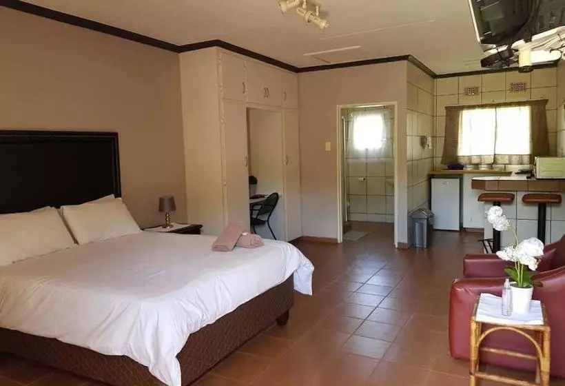 Baobab Chalets