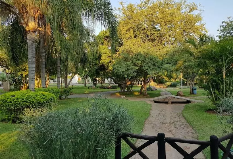 Baobab Chalets