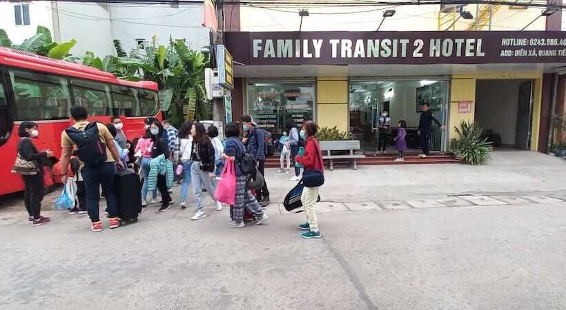 Bed & Breakfast Family Transit 2