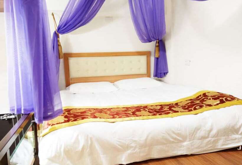 تختخواب و صبحانه Maple House