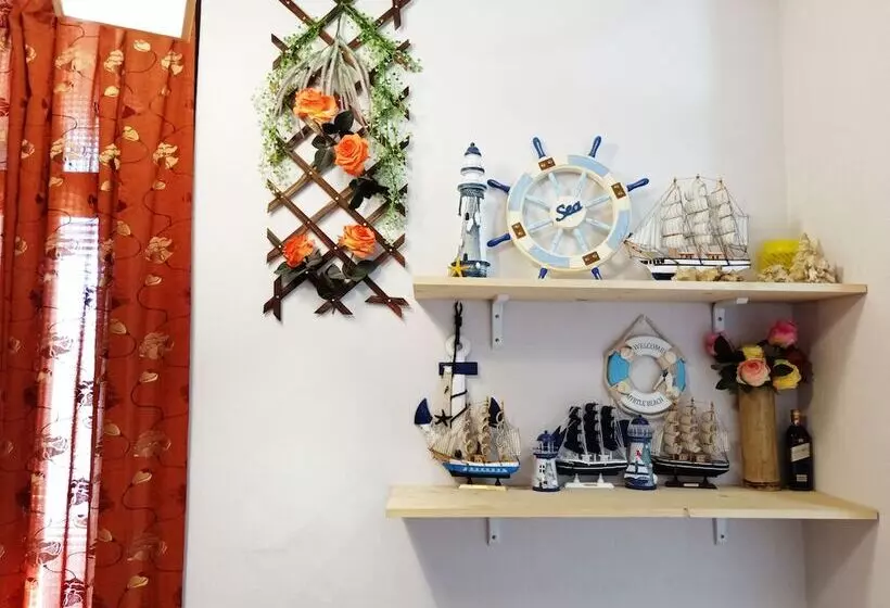 تختخواب و صبحانه Maple House