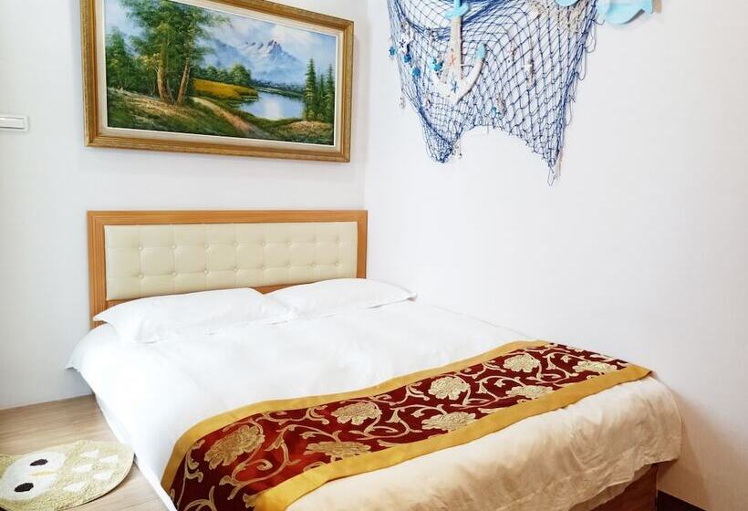 تختخواب و صبحانه Maple House