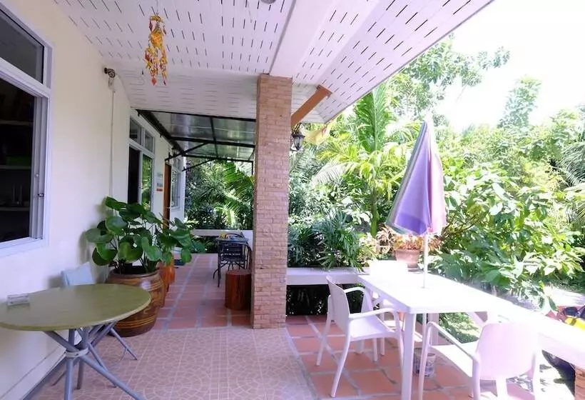 Hotelli Choengmon Residence