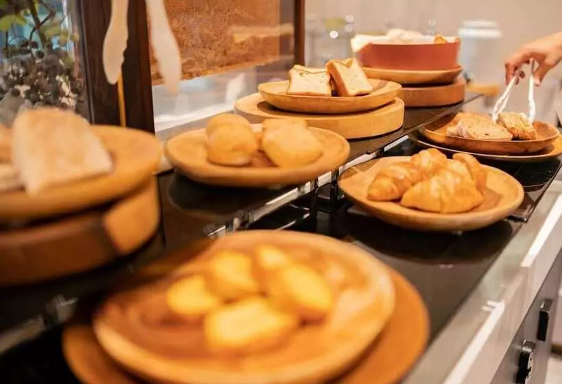 The Breakfast Hotel Marche Ishigaki Island