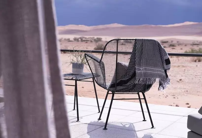 هتل The Desert Grace