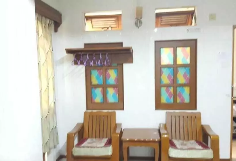 پانسیون Chan Myae Guest House