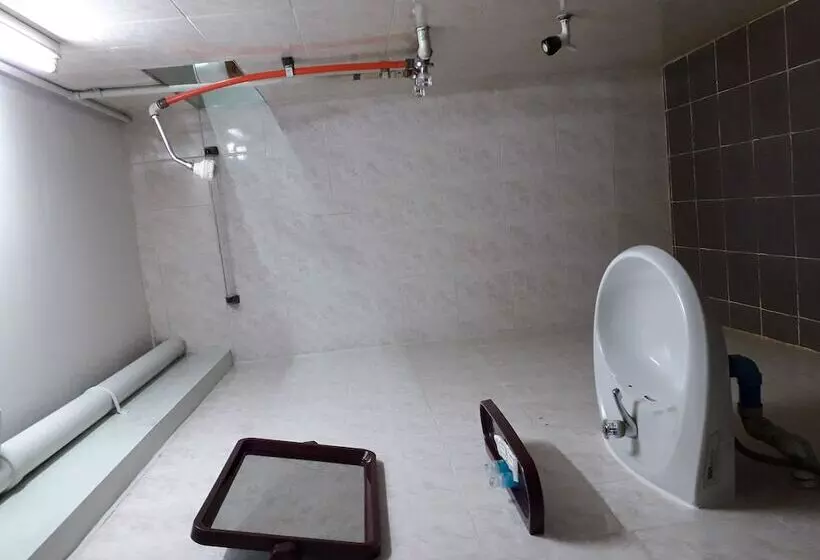 پانسیون Chan Myae Guest House