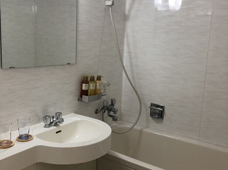 Pensió Pine Shima Resort Coral Fish