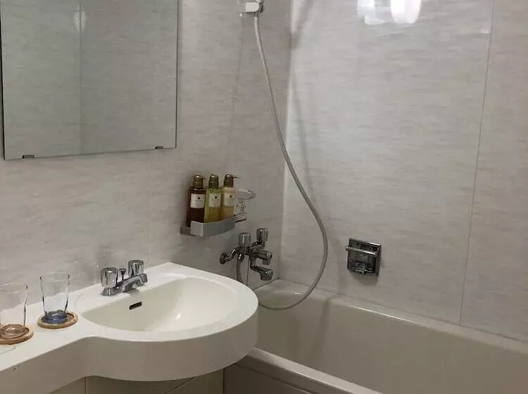 Majatalo Pine Shima Resort Coral Fish