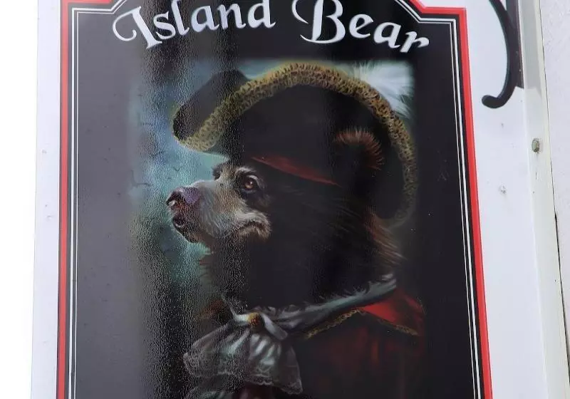 The Island Bear B&b