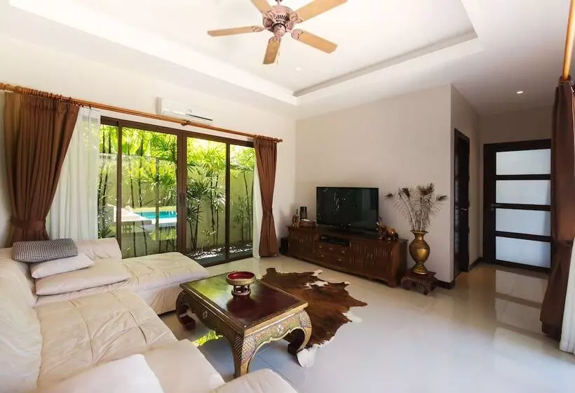Villa Iorangi