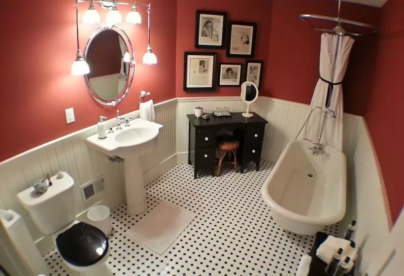 ベッドアンドブレックファースト The Oliver Acreage