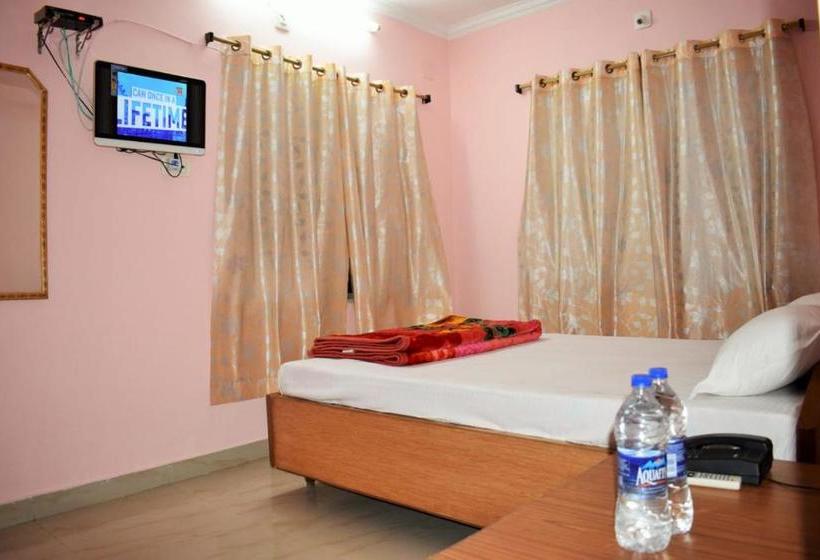 هتل Bodhi Residency