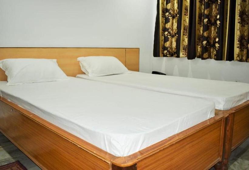 هتل Bodhi Residency