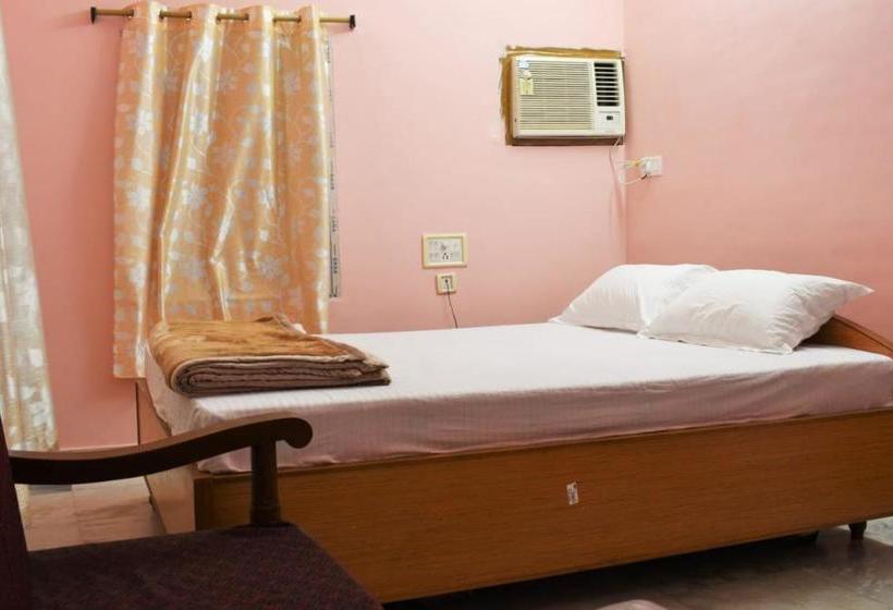 هتل Bodhi Residency