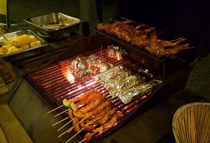 בית מלון כפרי Caravan Serai Exclusive Private Villas & Eco Resort