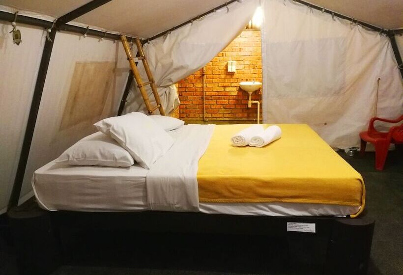 בית מלון כפרי Caravan Serai Exclusive Private Villas & Eco Resort