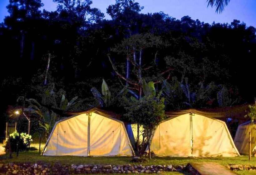 בית מלון כפרי Caravan Serai Exclusive Private Villas & Eco Resort