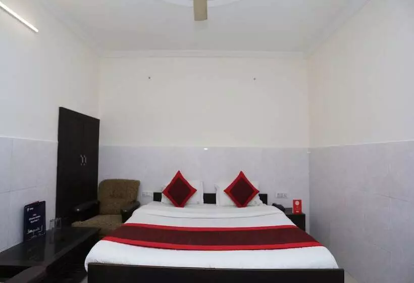 ホテル City Lite By Oyo Rooms