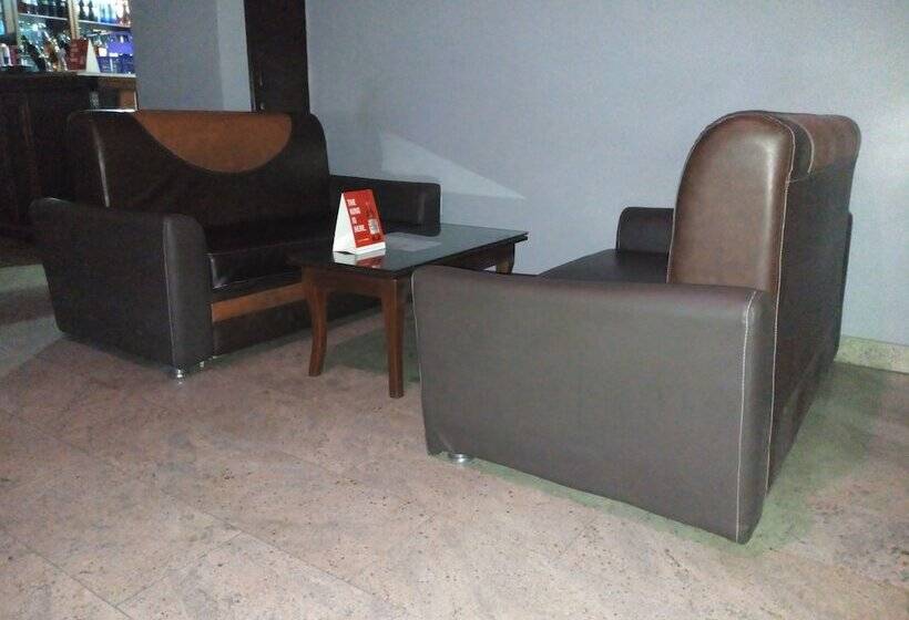 Dionzec Hotel & Suites