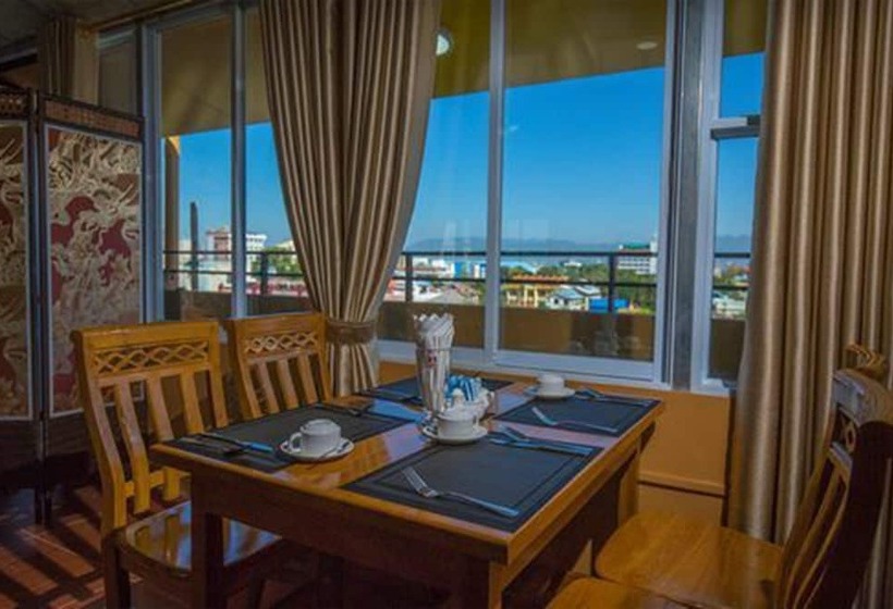 Golden Gum Kino Hotel Nyaung Shwe