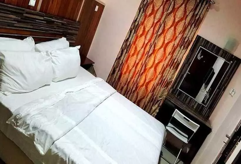 ホテル Sky Rock Luxury Apartments