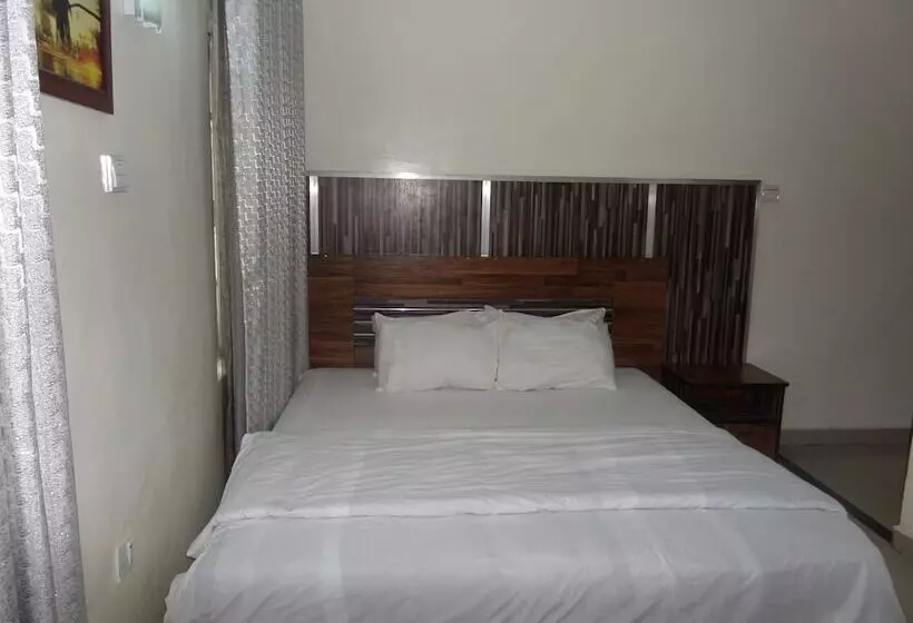 ホテル Sky Rock Luxury Apartments