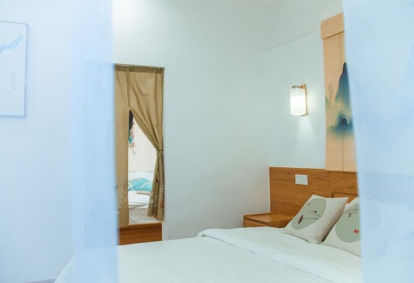 Listening To The Rain Hall Inn