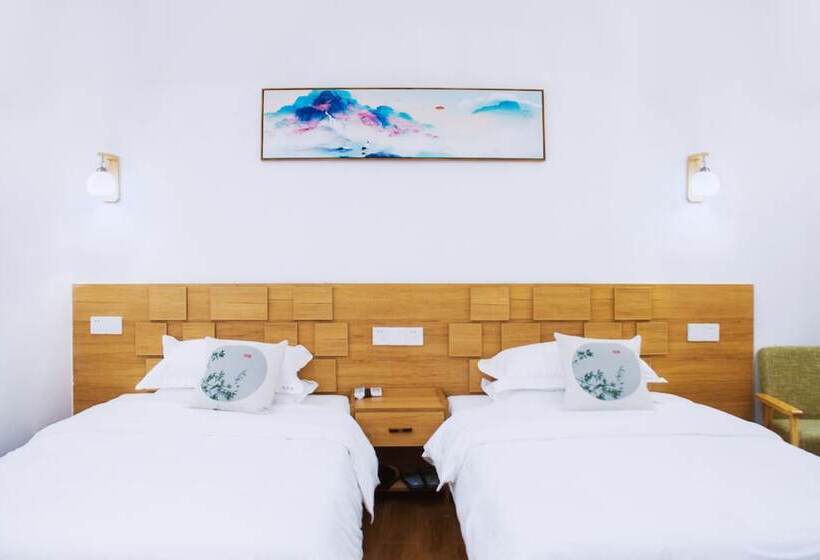 Listening To The Rain Hall Inn