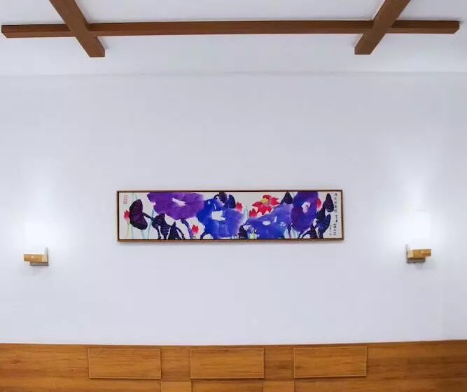 Listening To The Rain Hall Inn