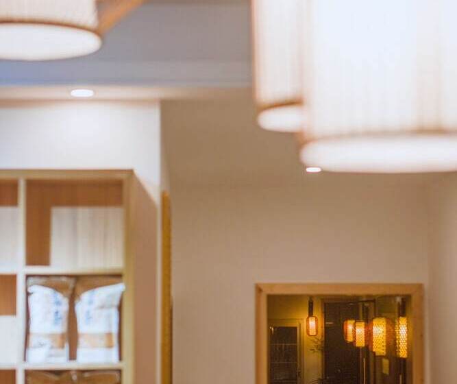 Listening To The Rain Hall Inn