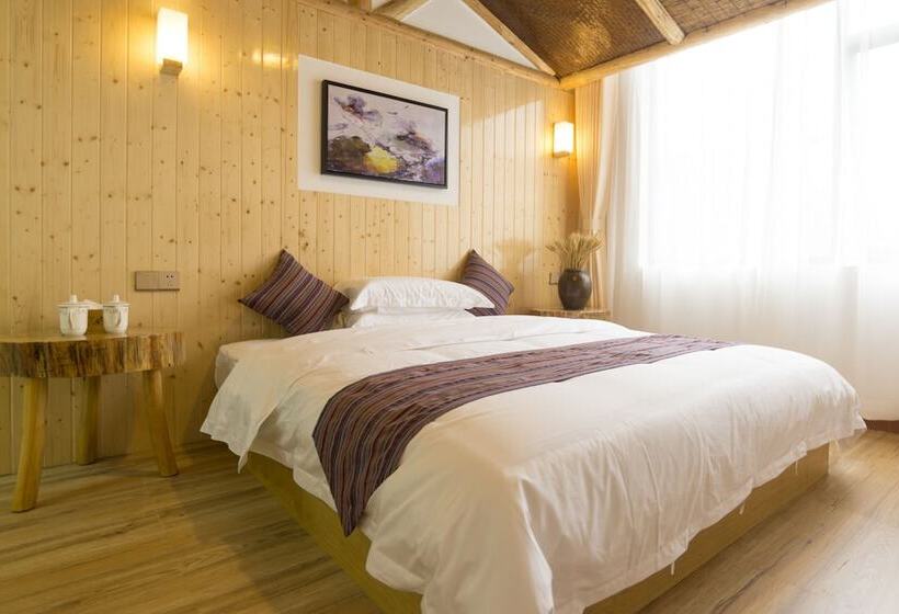 פנסיון Jiesu Renwen Guest House