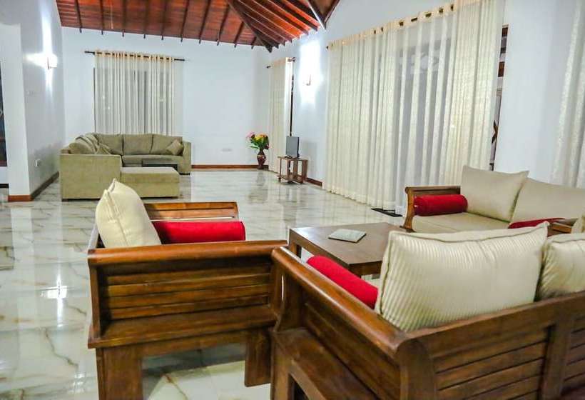 ペンション Royal Scandic