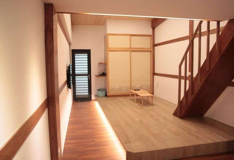 پانسیون Lost Circle Homestay