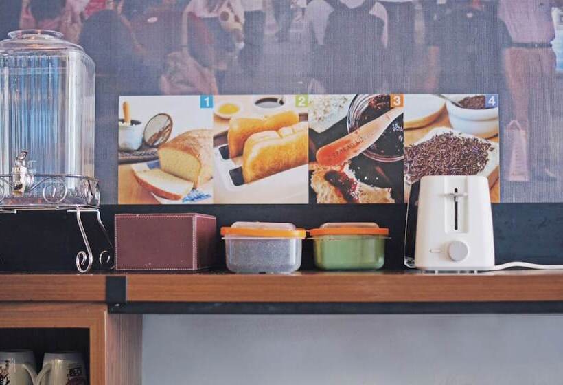 호스텔 My Studio Hotels Kualanamu Airport Medan