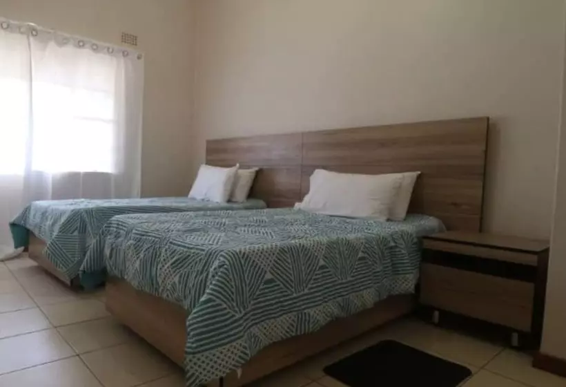 تختخواب و صبحانه Davie's Bnb