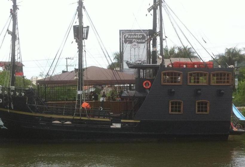 Hostel Casa Da Praia Piçarras