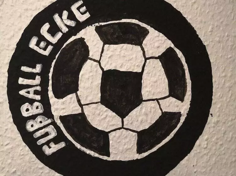 Hostel Fußball Ecke