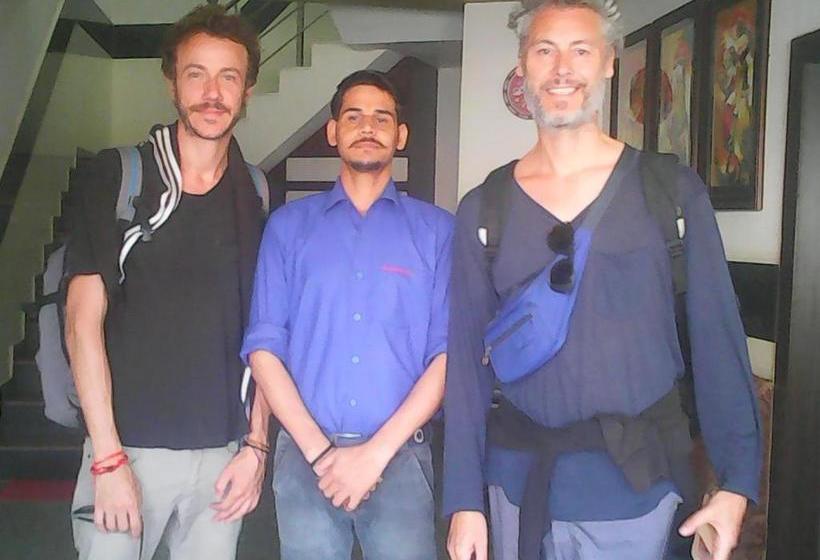 Hotel Sanskar Guest House