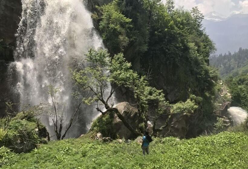 בית מלון כפרי Stonedage Tosh