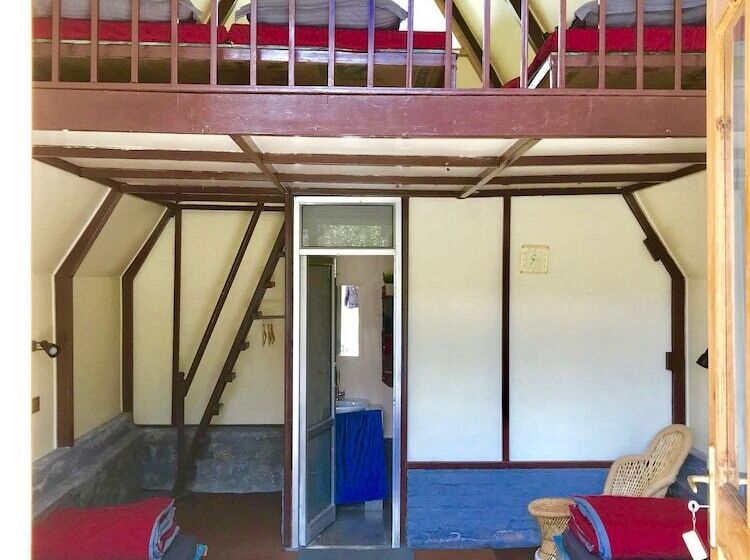 בית מלון כפרי Stonedage Tosh